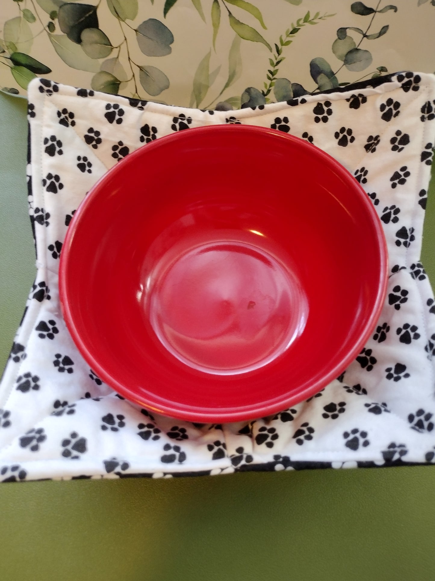 Black and White paw prints bowl koozie