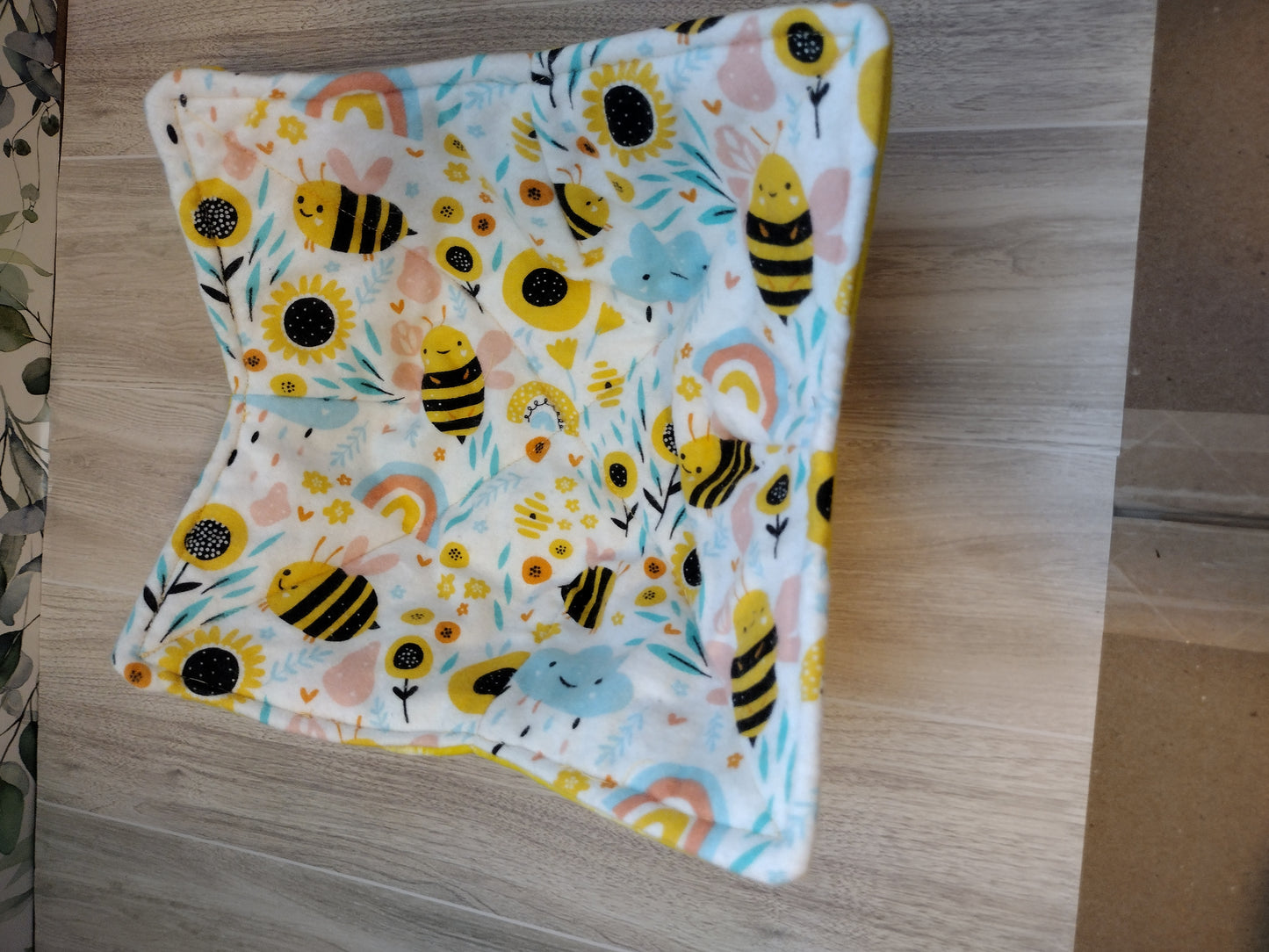 Sunny Bees bowl koozie
